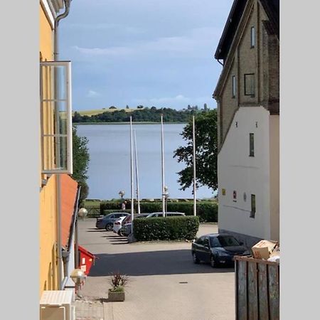 Lejlighed Pa Torvet I Stege Kültér fotó